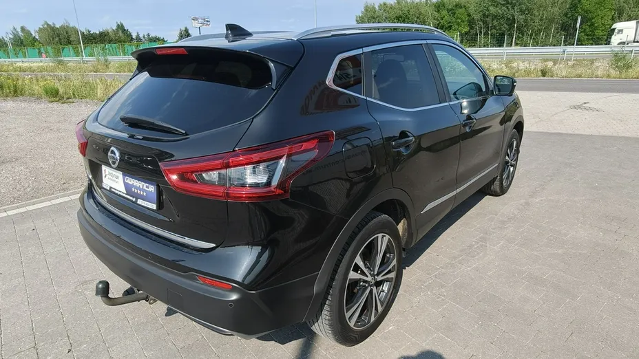 NISSAN Qashqai -