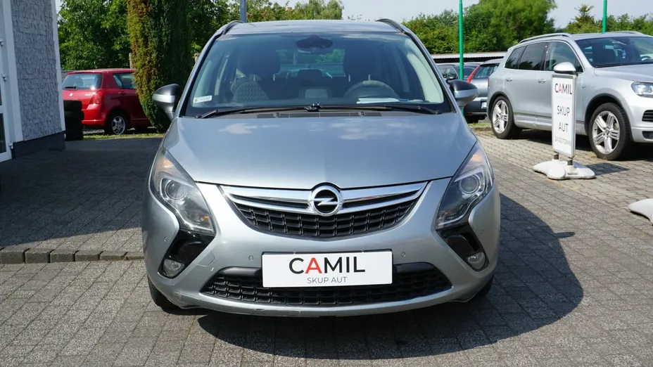OPEL Zafira -