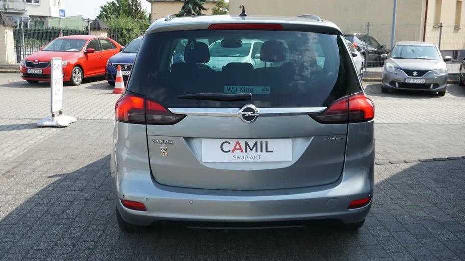 OPEL Zafira -