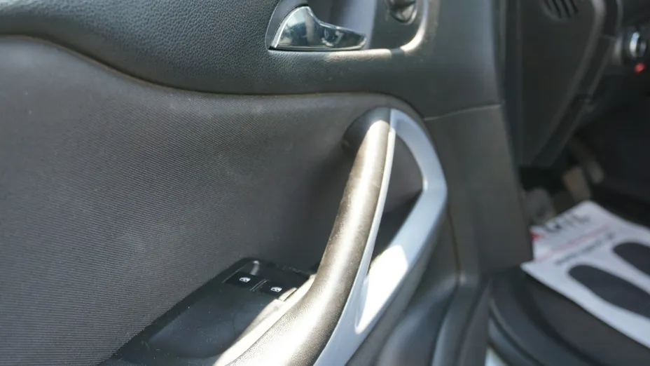OPEL Zafira -