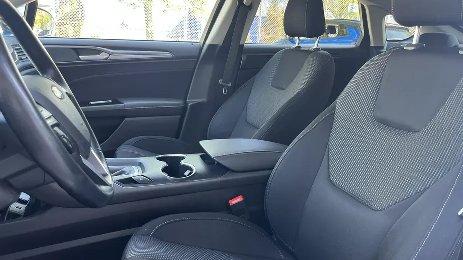FORD Mondeo -