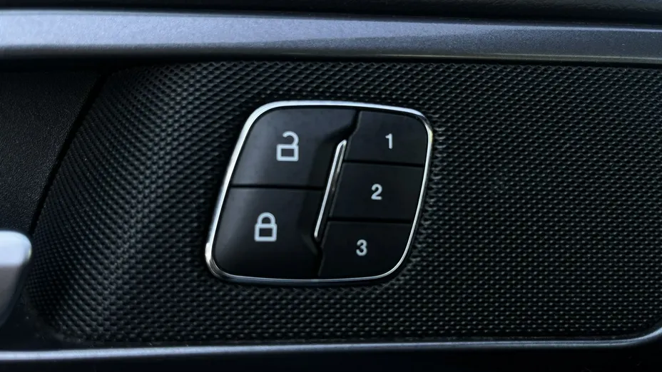 FORD Mondeo -
