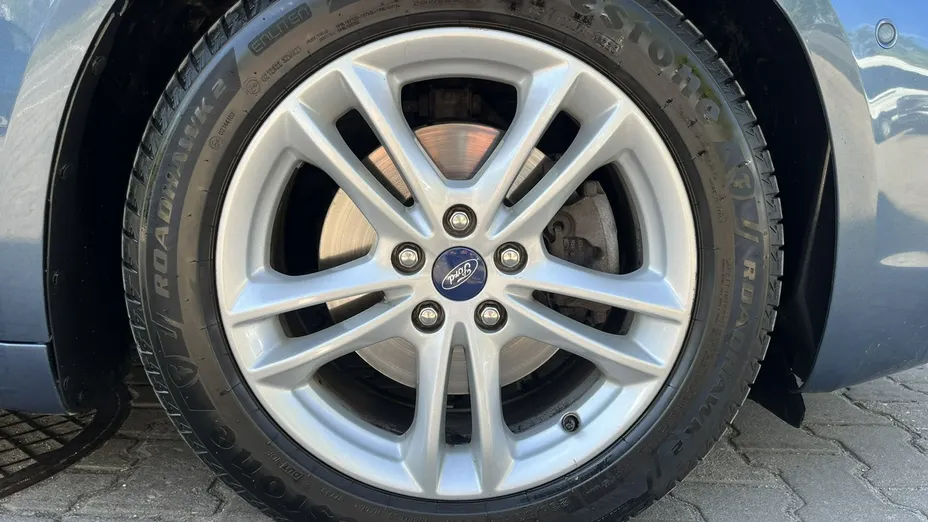 FORD Mondeo -