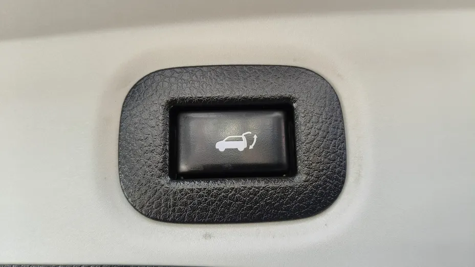NISSAN X-Trail -