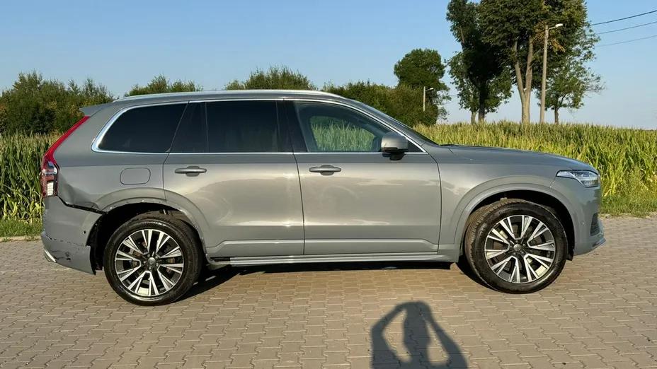 VOLVO XC90 -