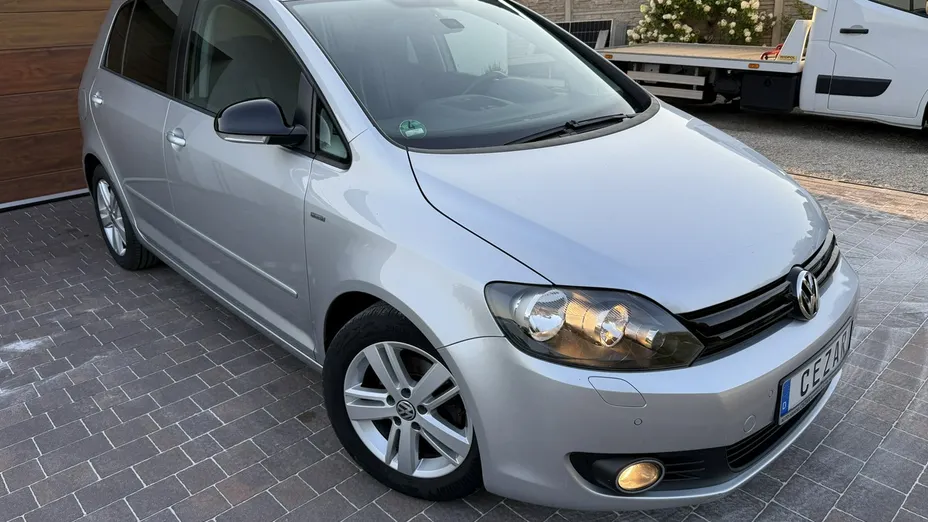 VOLKSWAGEN Golf Plus -