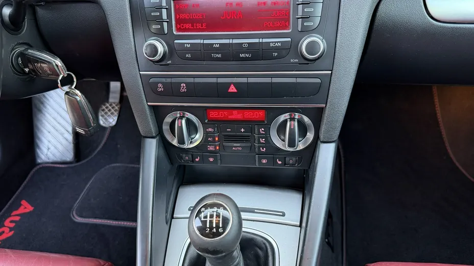 AUDI A3 -