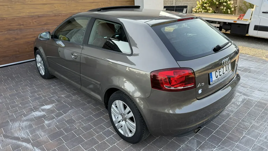 AUDI A3 -
