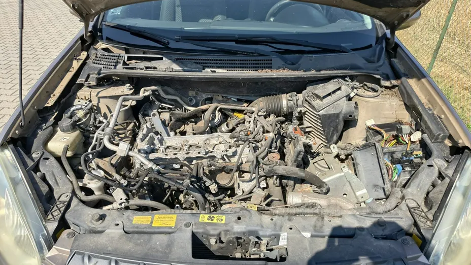 NISSAN Qashqai -