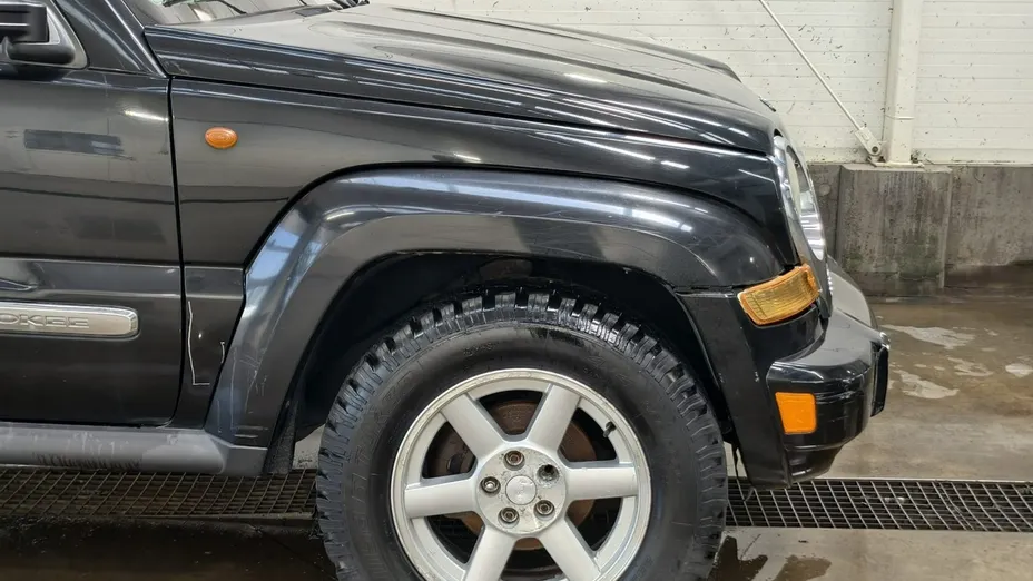 JEEP Cherokee -