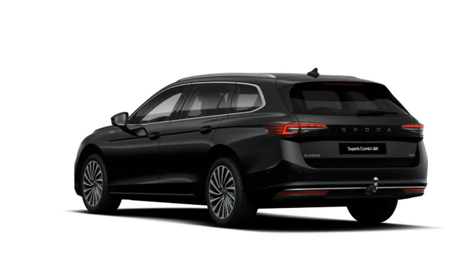 SKODA Superb -