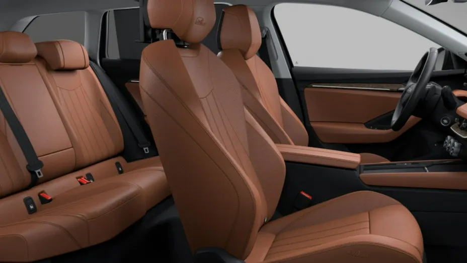 SKODA Superb -
