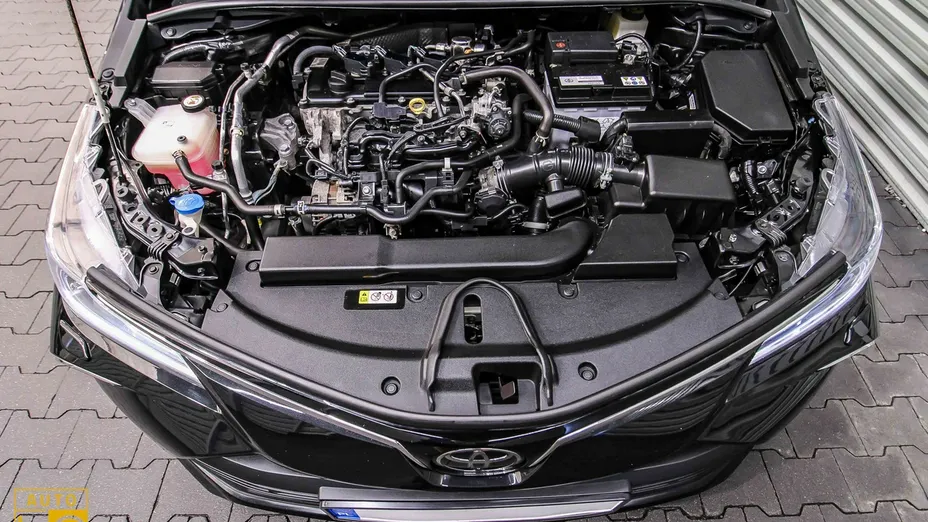 TOYOTA Corolla -