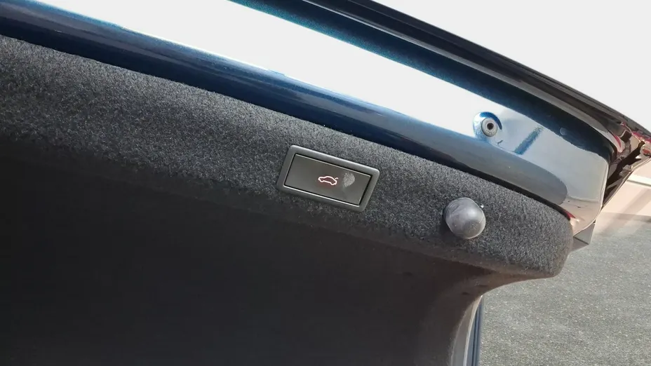 SKODA Superb -