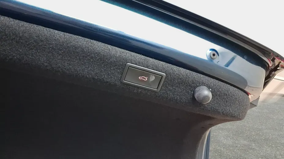 SKODA Superb -