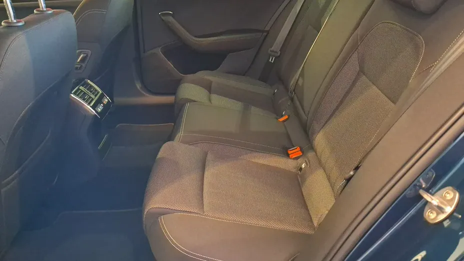 SKODA Superb -