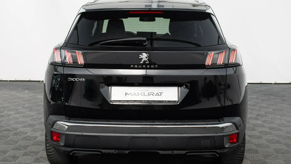 PEUGEOT 3008 -