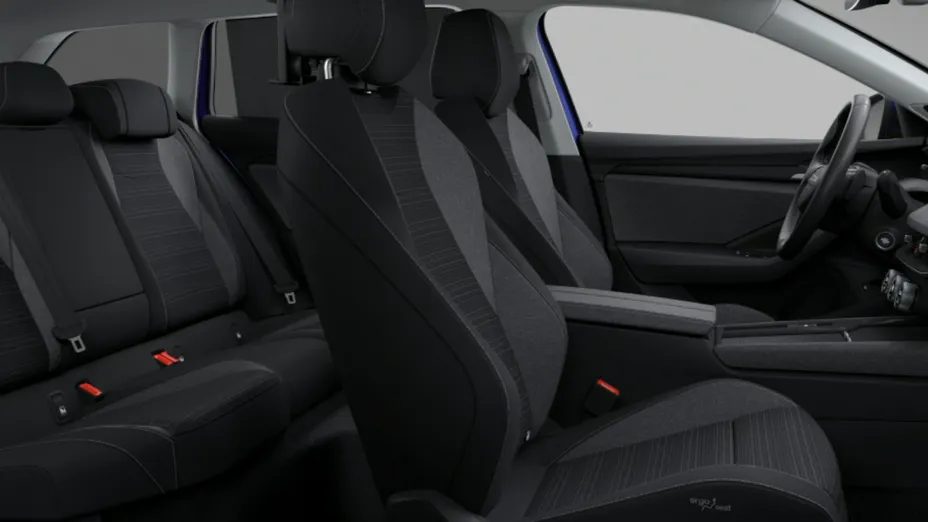 SKODA Superb -