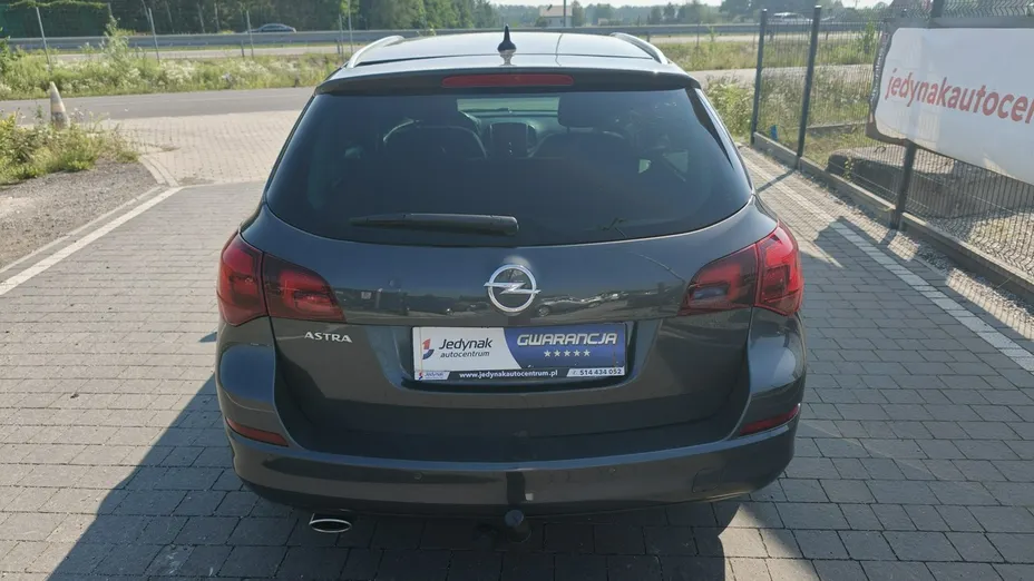 OPEL Astra -