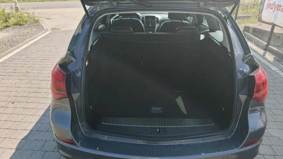 OPEL Astra -