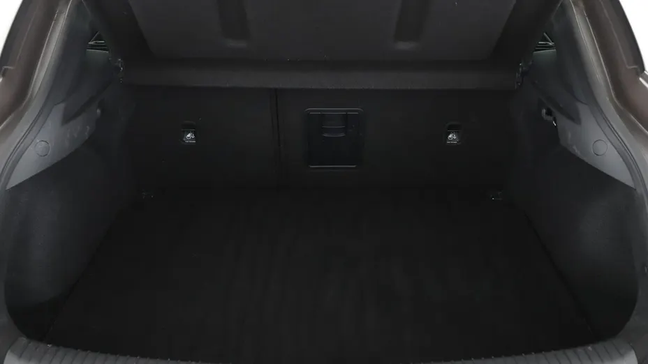 HYUNDAI i30 -