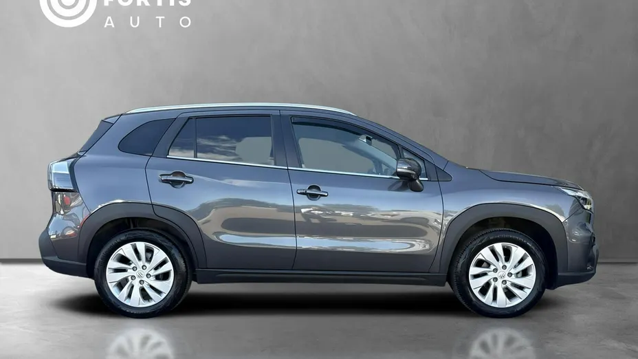 SUZUKI S-Cross -