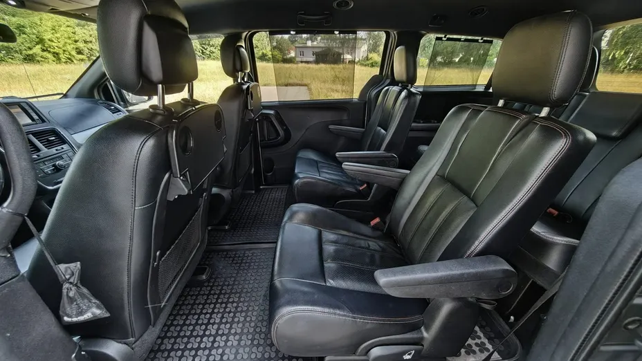 DODGE Grand Caravan -