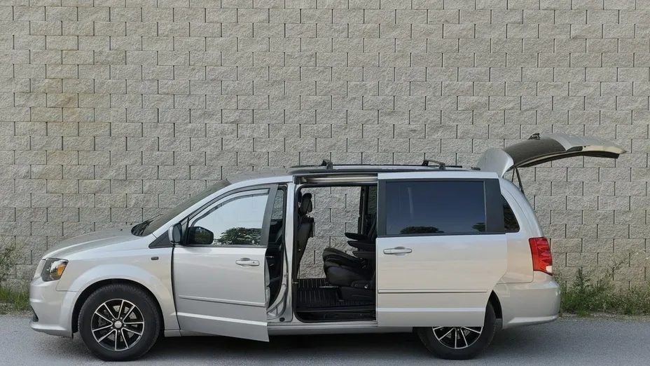 DODGE Grand Caravan -