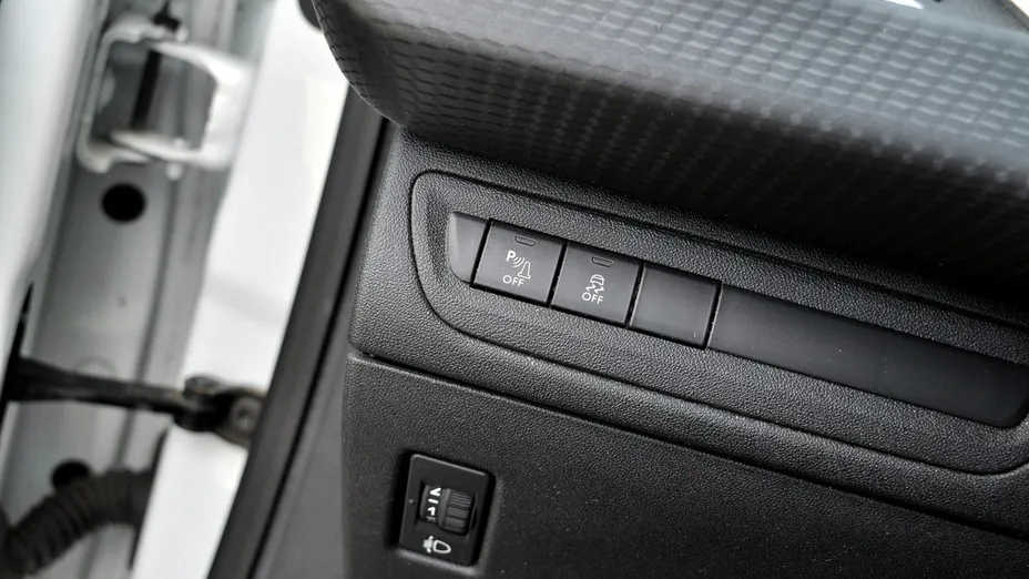 PEUGEOT 2008 -