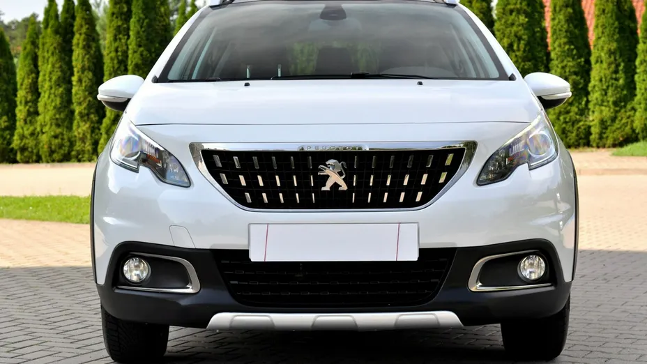 PEUGEOT 2008 -