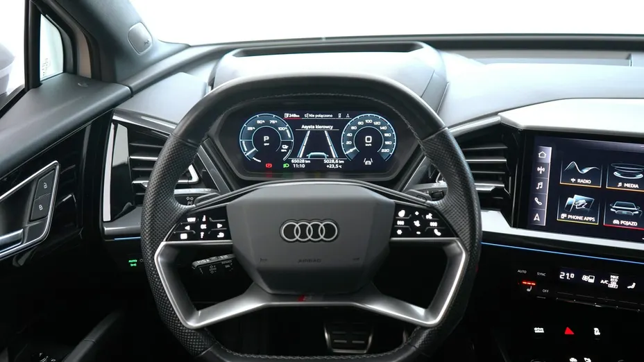AUDI Q4 Sportback e-tron -
