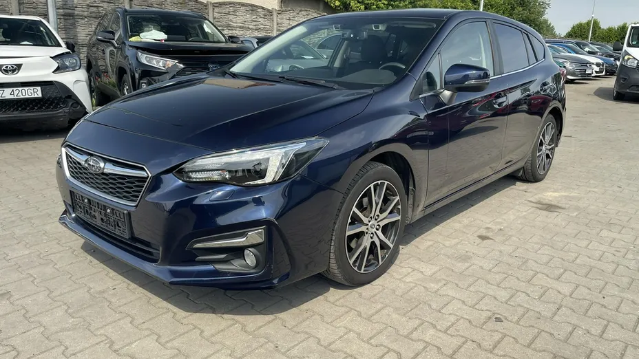 SUBARU Impreza -