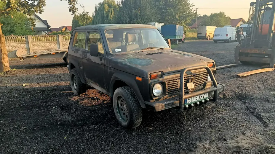 LADA Niva -