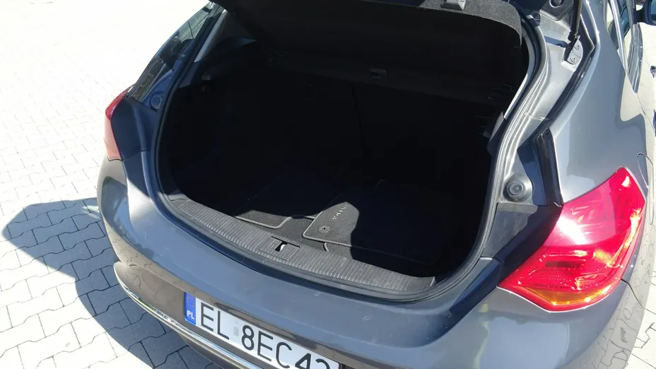 OPEL Astra -