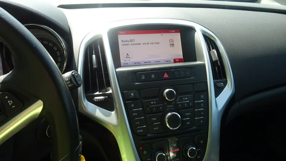 OPEL Astra -