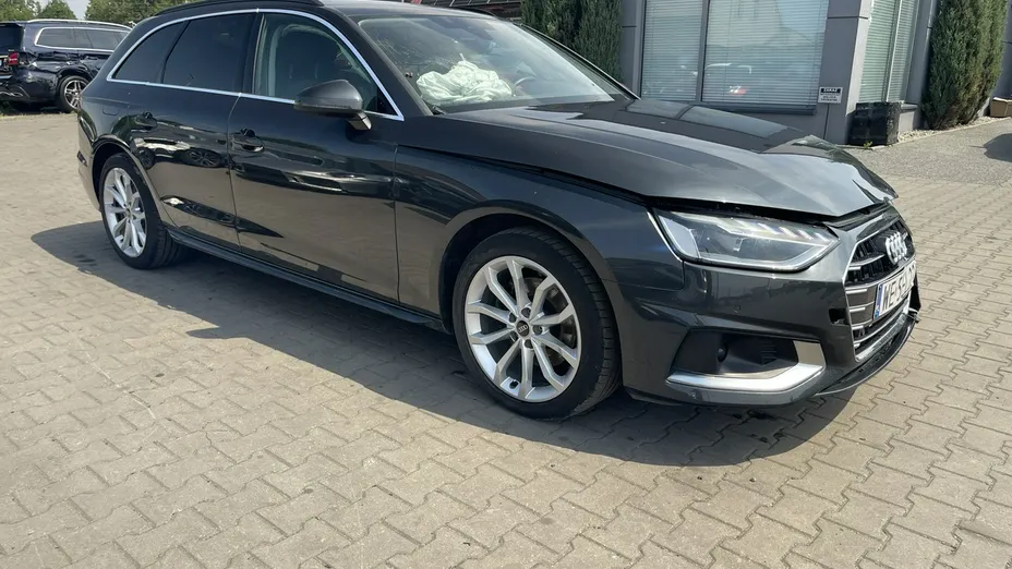 AUDI A4 Avant -