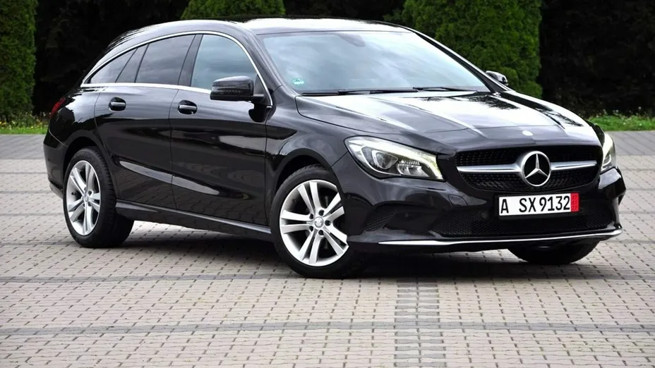 MERCEDES-BENZ CLA -