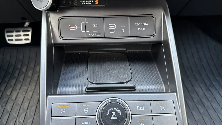 HYUNDAI Kona -
