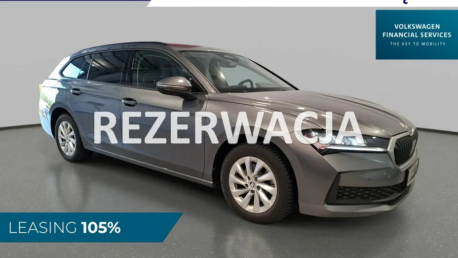 SKODA Superb -
