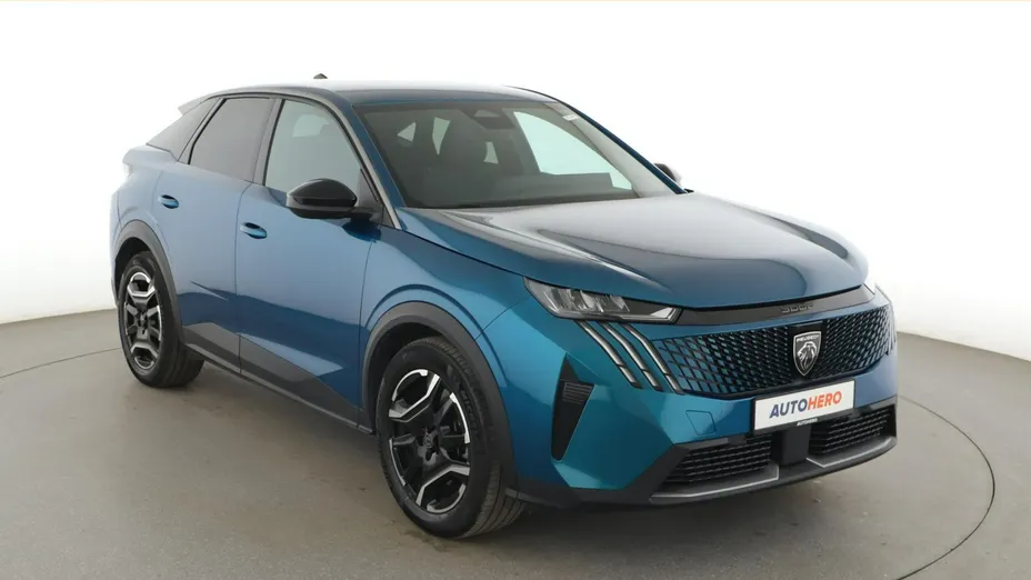 PEUGEOT 3008 -