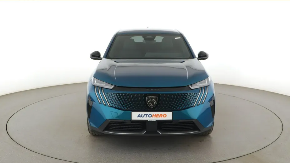 PEUGEOT 3008 -