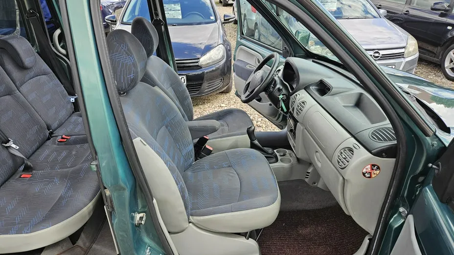 RENAULT Kangoo -