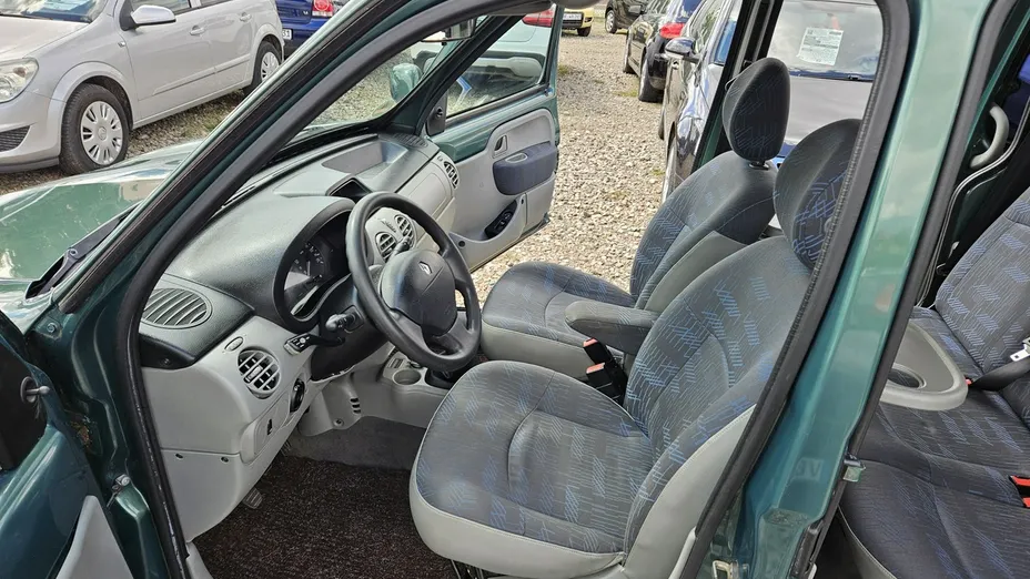 RENAULT Kangoo -