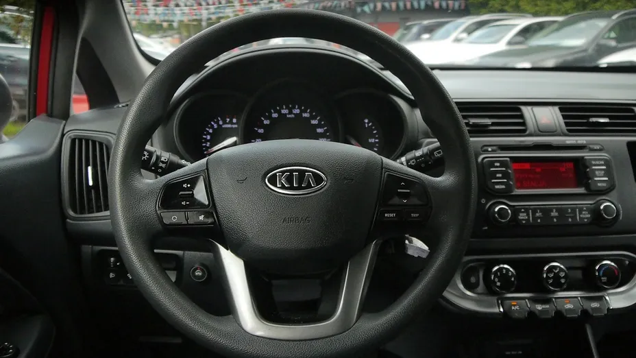 KIA Rio -