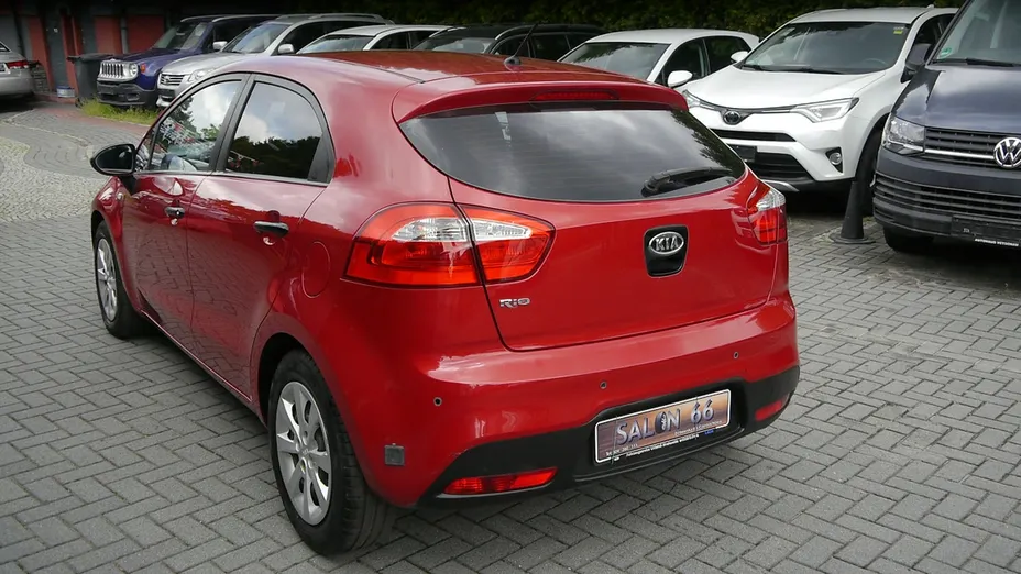 KIA Rio -