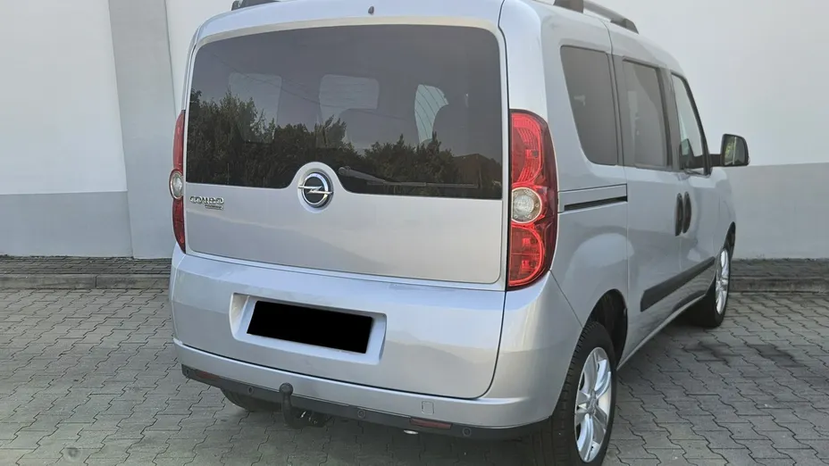 OPEL Combo -