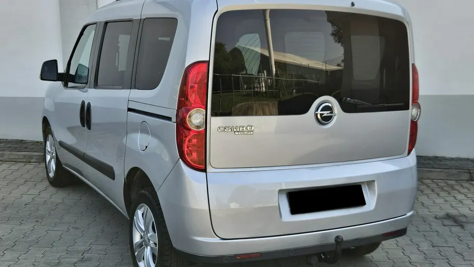 OPEL Combo -