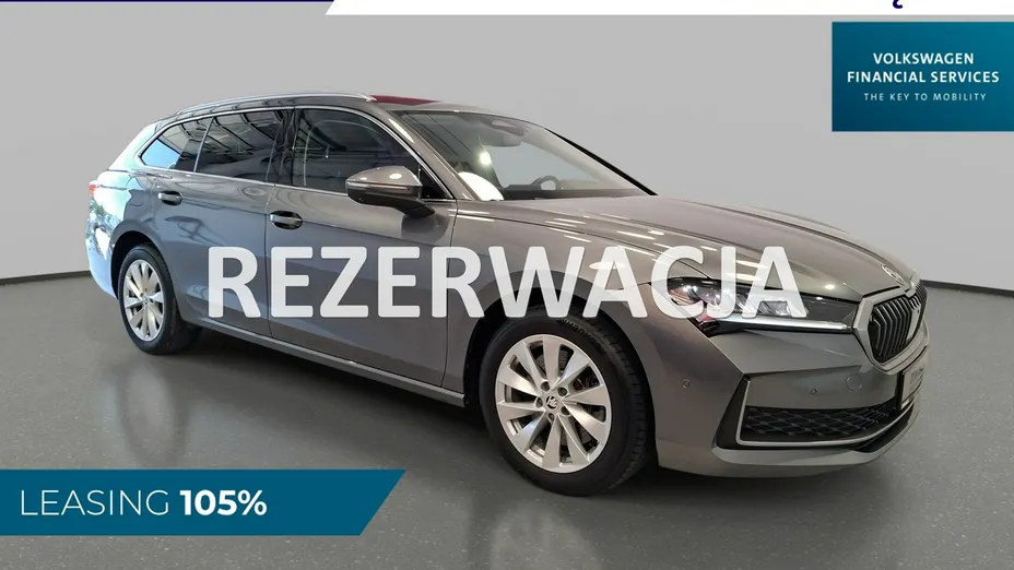 SKODA Superb -