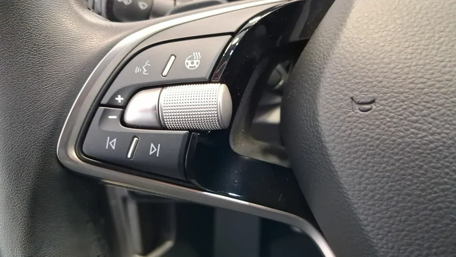 SKODA Superb -