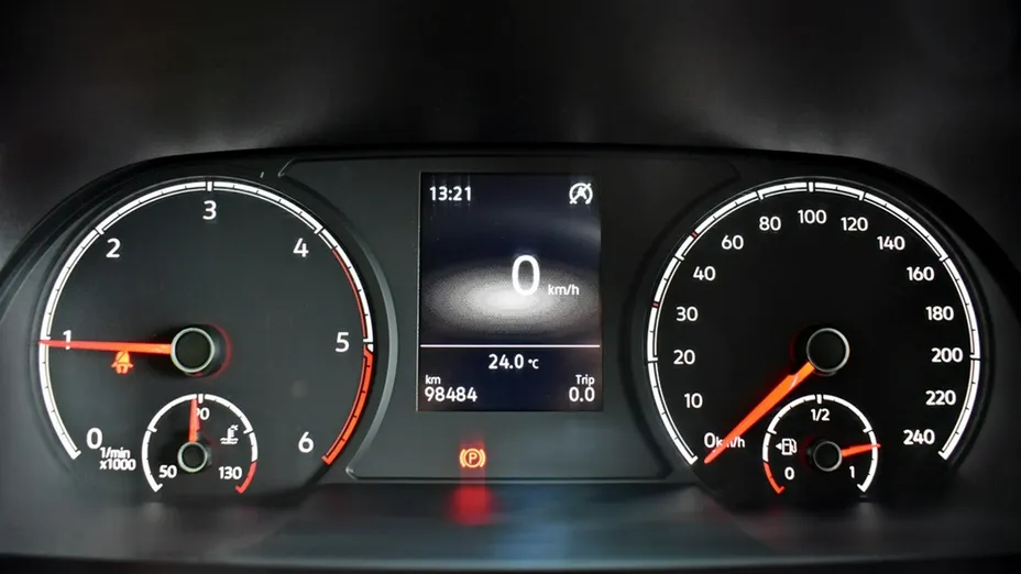 VOLKSWAGEN Caddy -